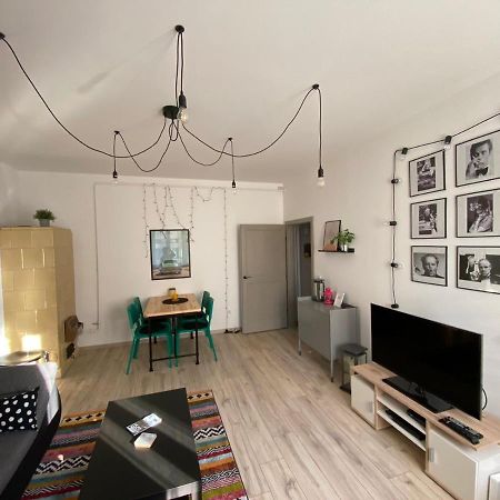 Room Bueno Eger Luaran gambar