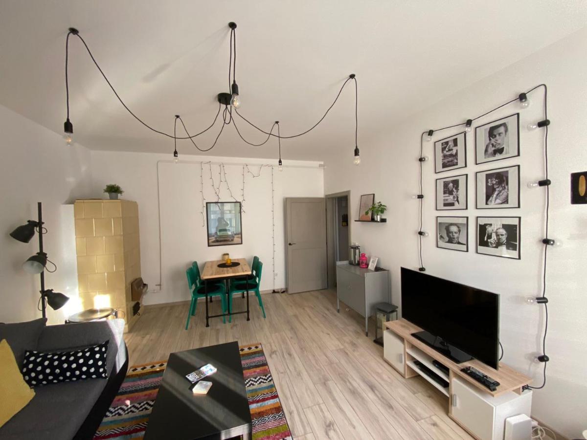Room Bueno Eger Luaran gambar